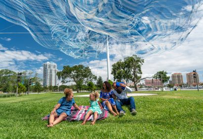 Bending Arc by Janet Echelman