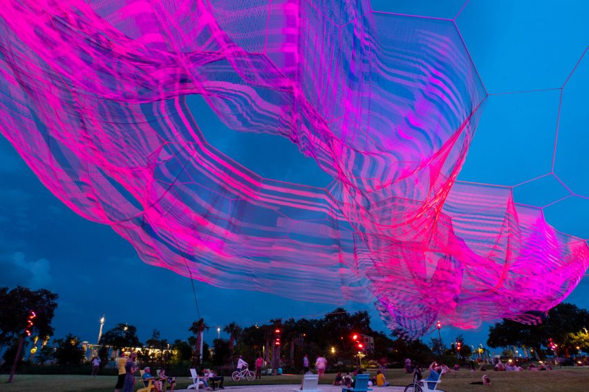 Bending Arc by Janet Echelman