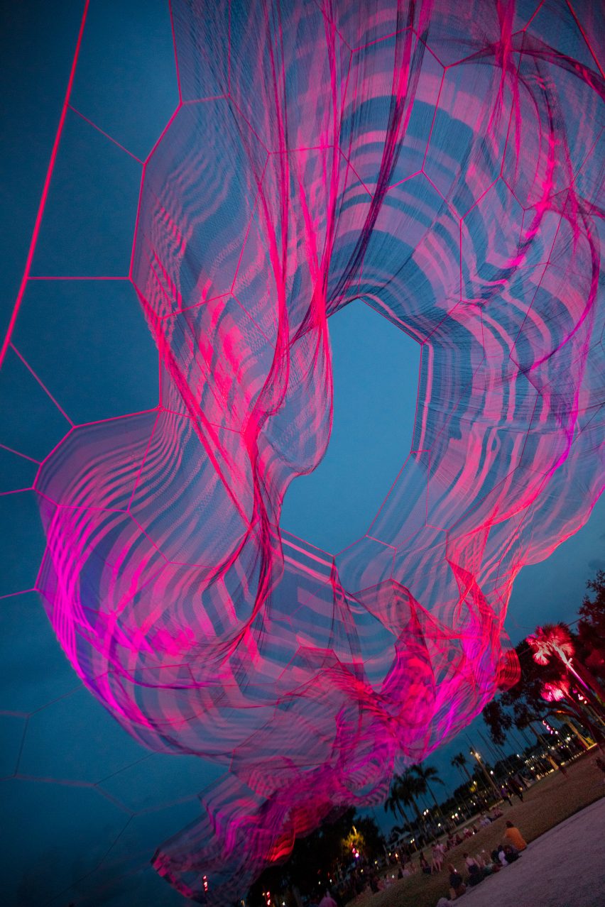 Bending Arc by Janet Echelman