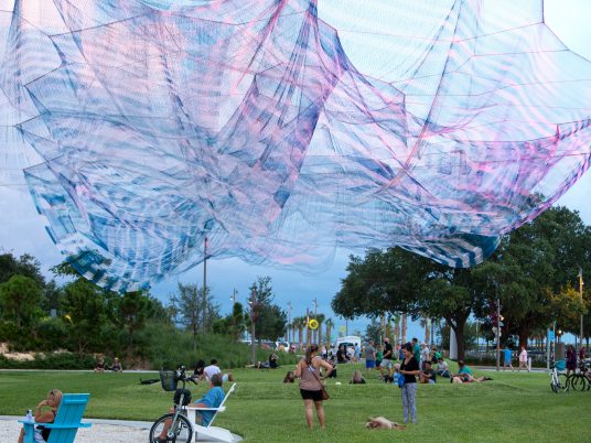 Bending Arc by Janet Echelman