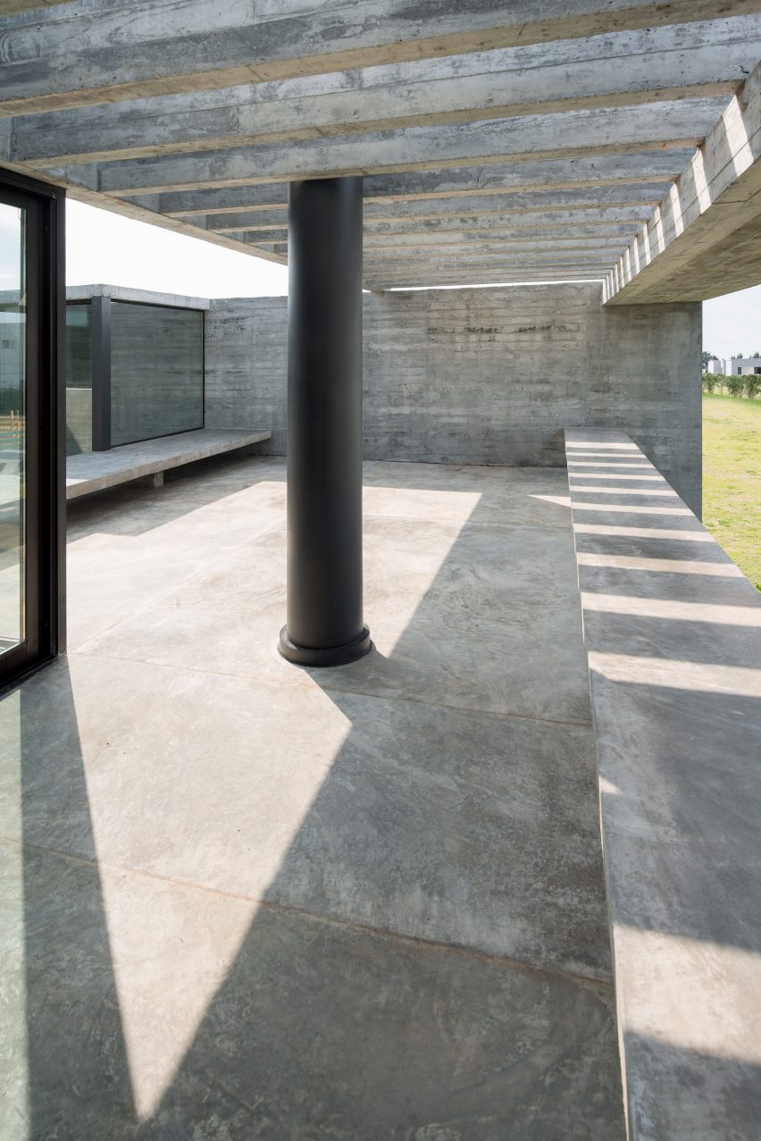 Casa Castanos by Ekaterina Kunzel and Maria Belen Garcia Bottazzini