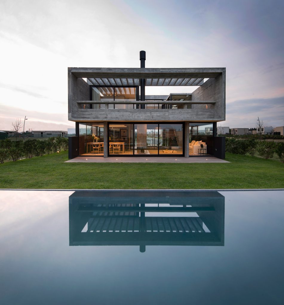 Casa Castanos by Ekaterina Kunzel and Maria Belen Garcia Bottazzini