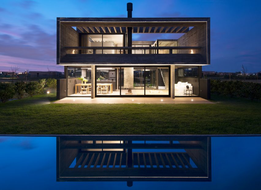 Casa Castanos by Ekaterina Kunzel and Maria Belen Garcia Bottazzini
