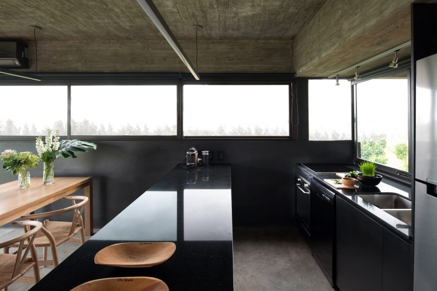 Casa Castanos by Ekaterina Kunzel and Maria Belen Garcia Bottazzini