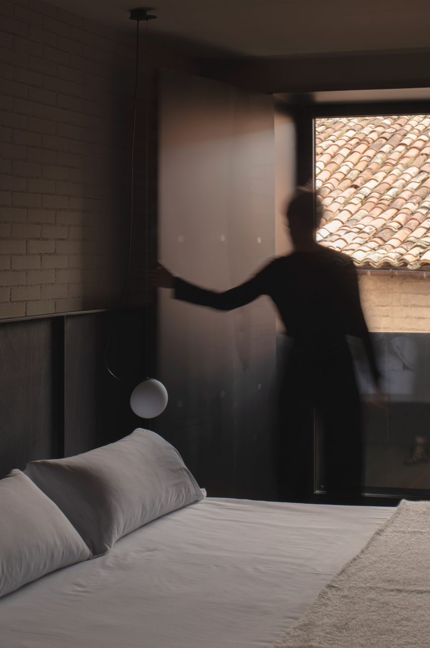 Casa Grande Hotel in La Rioja designed by Francesc Rife