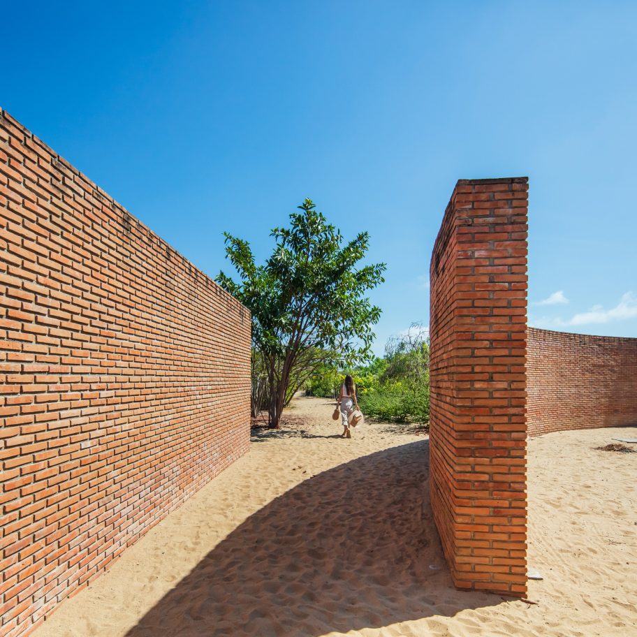 Casa Wabi ceramics pavilion by Alvaro Siza