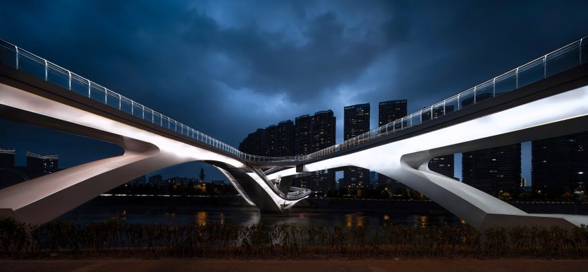 Wuchazi Bridge in Chengdu by architects Tom Wünschmann, Achim Kaufer, Wei Cai and Philipp Buschmeyer and Chinese design institutes SADI and JDTM
