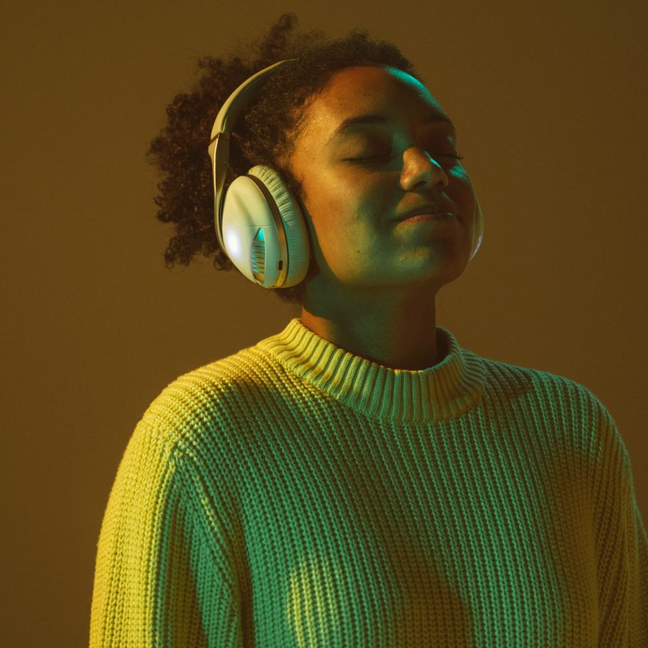 Competition: win a pair of IRIS Flow headphones