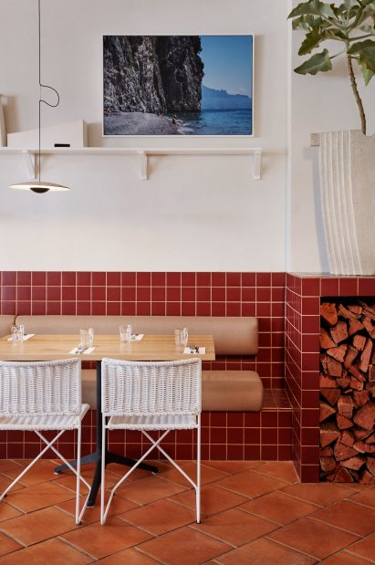 Dough Pizza restaurant by Ohlo Studio