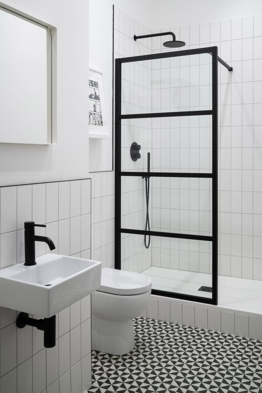 Edinburgh apartment by Luke and Joanne McClelland