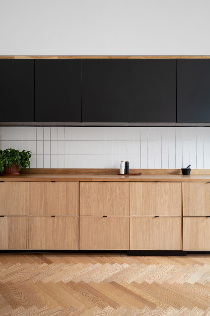 Edinburgh apartment by Luke and Joanne McClelland
