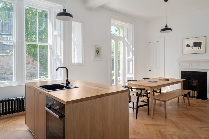 Edinburgh apartment by Luke and Joanne McClelland