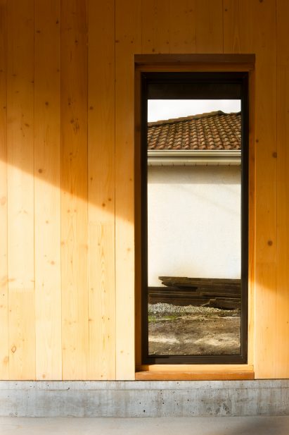 Eton Accessory building by Motiv Architects