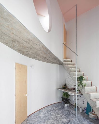 Porto micro-homes by Fala Atelier 