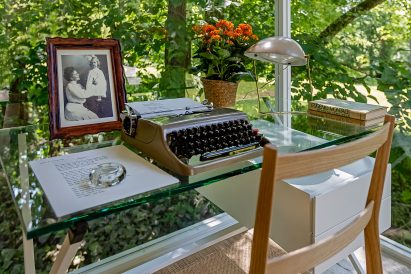 Edith Farnsworth’s Country House