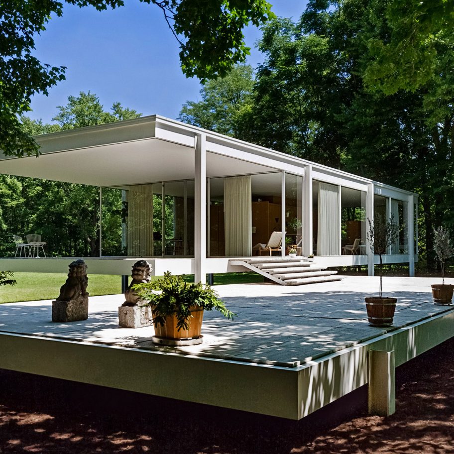 Edith Farnsworth’s Country House