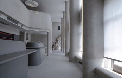 Fnji office in Beijing designed by Tra & Xi Studio