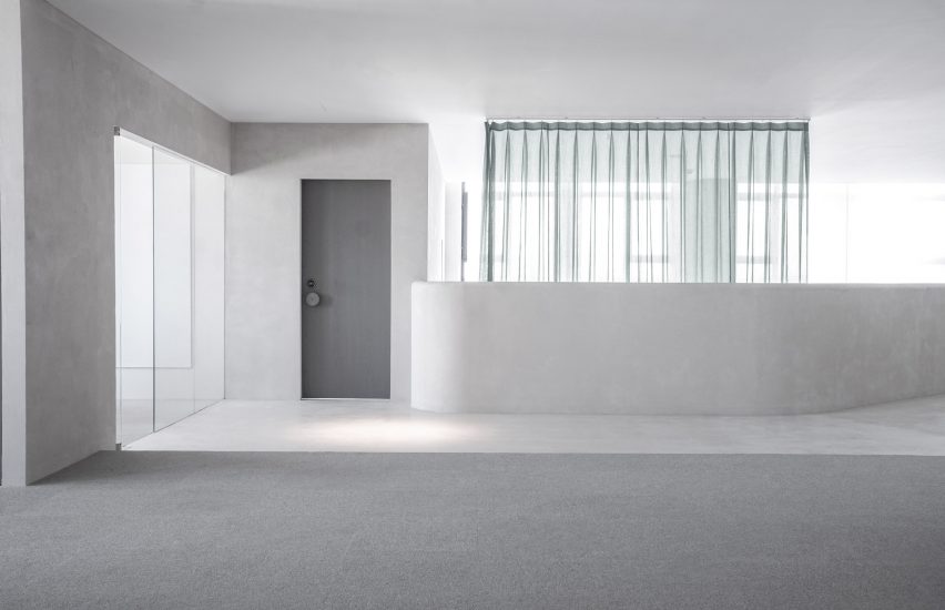 Fnji office in Beijing designed by Tra & Xi Studio