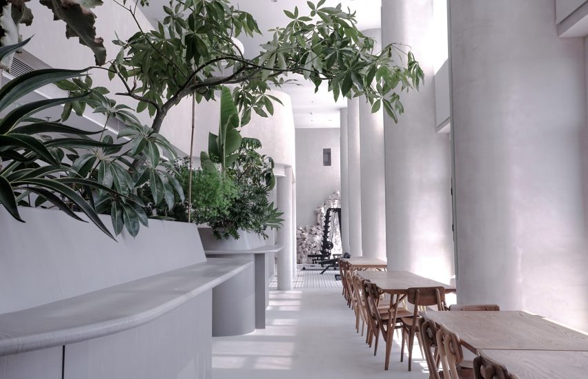 Fnji office in Beijing designed by Tra & Xi Studio