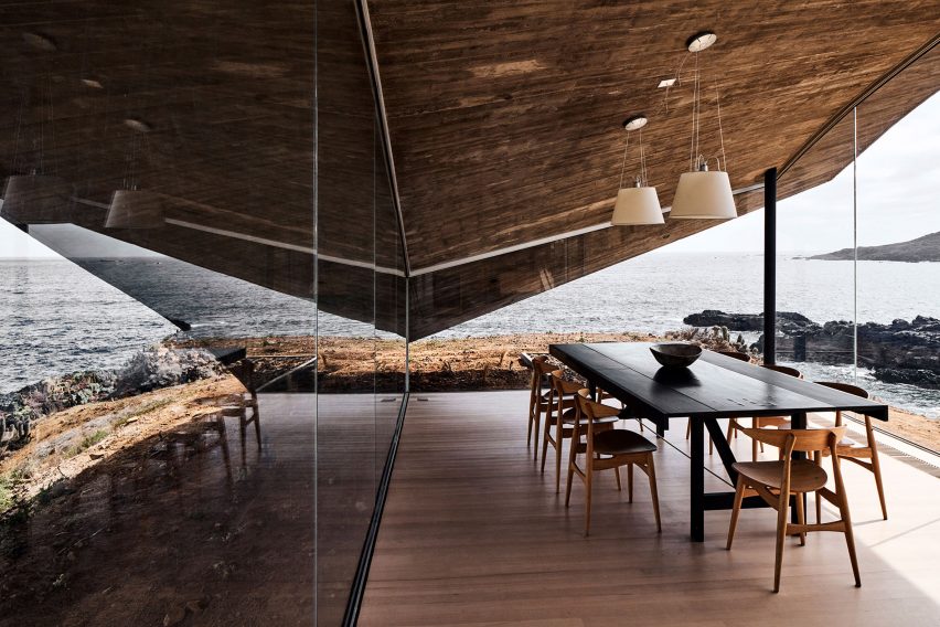 Casa Ochoalcubo by Ryue Nishizawa