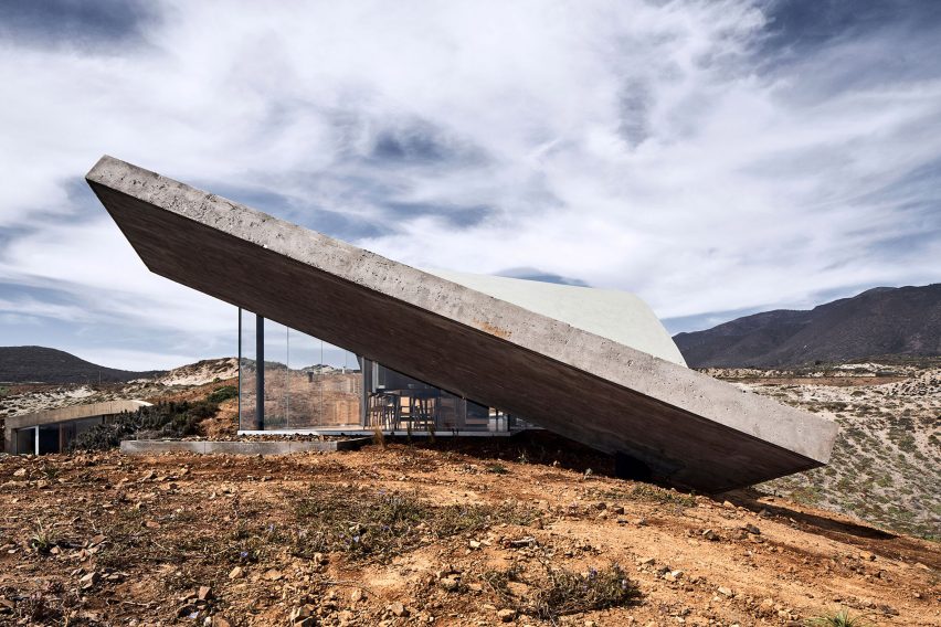 Casa Ochoalcubo by Ryue Nishizawa