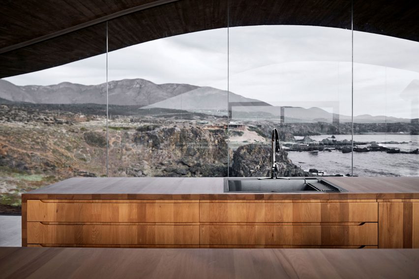 Casa Ochoalcubo by Ryue Nishizawa