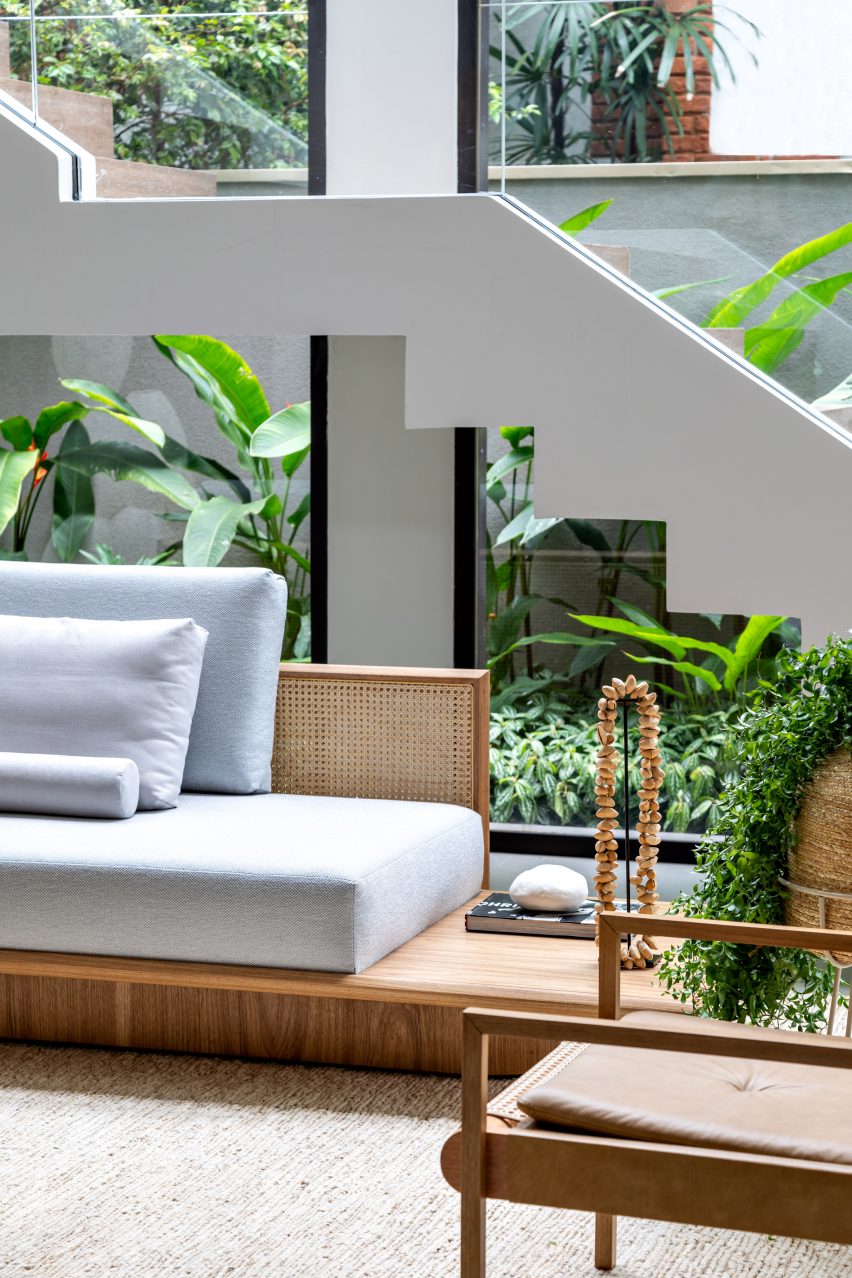 House NK by Rua 141 and Zalc Arquitetura