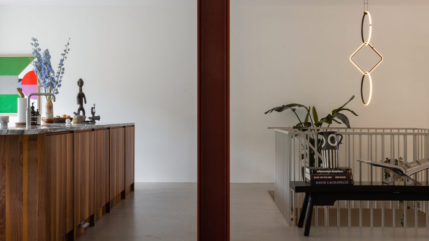 House with Four Columns in Amsterdam designed by Unknown Architects