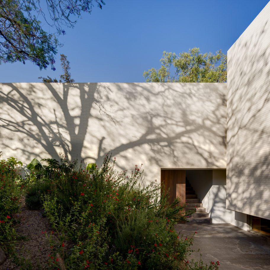 Housing in Amatepec by Manuel Cervantes Estudio