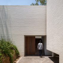 Housing in Amatepec by Manuel Cervantes Estudio