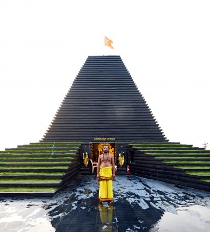 Temple to Balaji & Varahaswamy in Nandyal, Andhra Pradesh, India, by Sameep Padora & Associates