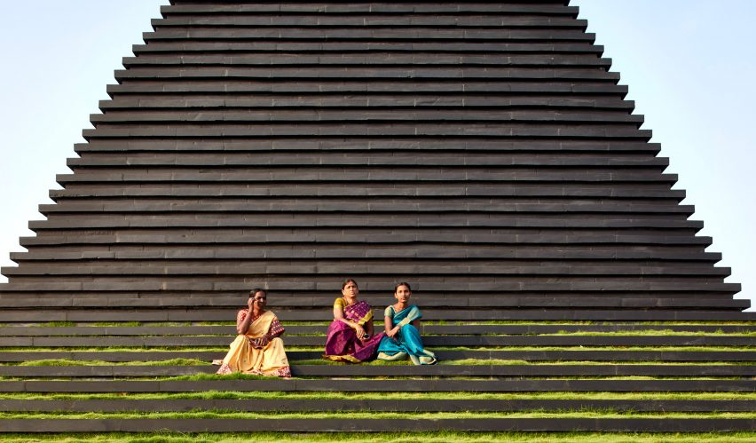 Temple to Balaji & Varahaswamy in Nandyal, Andhra Pradesh, India, by Sameep Padora & Associates