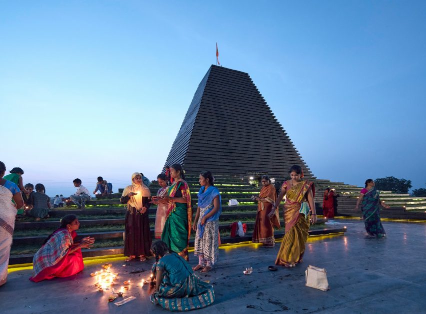 Temple to Balaji & Varahaswamy in Nandyal, Andhra Pradesh, India, by Sameep Padora & Associates