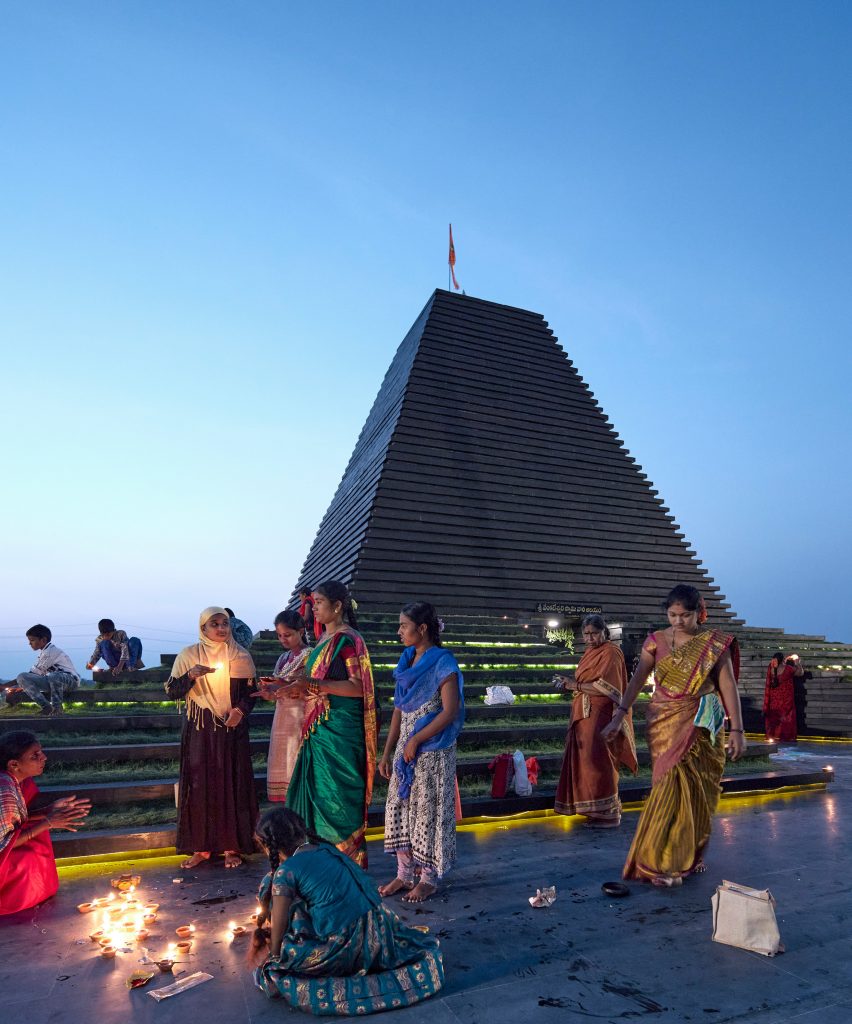 Temple to Balaji & Varahaswamy in Nandyal, Andhra Pradesh, India, by Sameep Padora & Associates