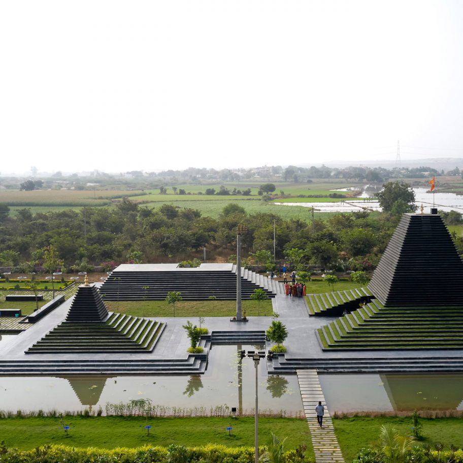 Temple to Balaji & Varahaswamy in Nandyal, Andhra Pradesh, India, by Sameep Padora & Associates