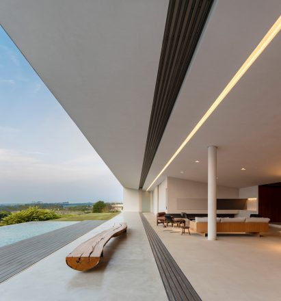 JY House by Studio Arthur Casas