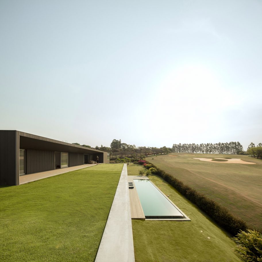 JY House by Studio Arthur Casas