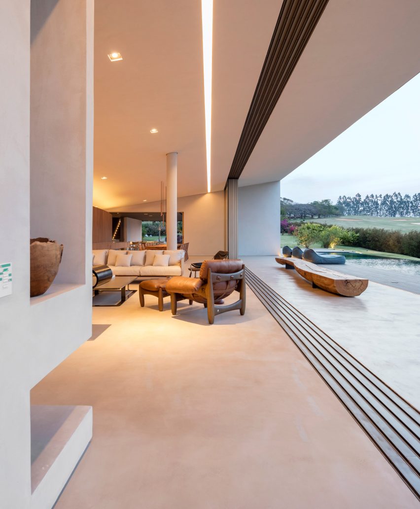 JY House by Studio Arthur Casas