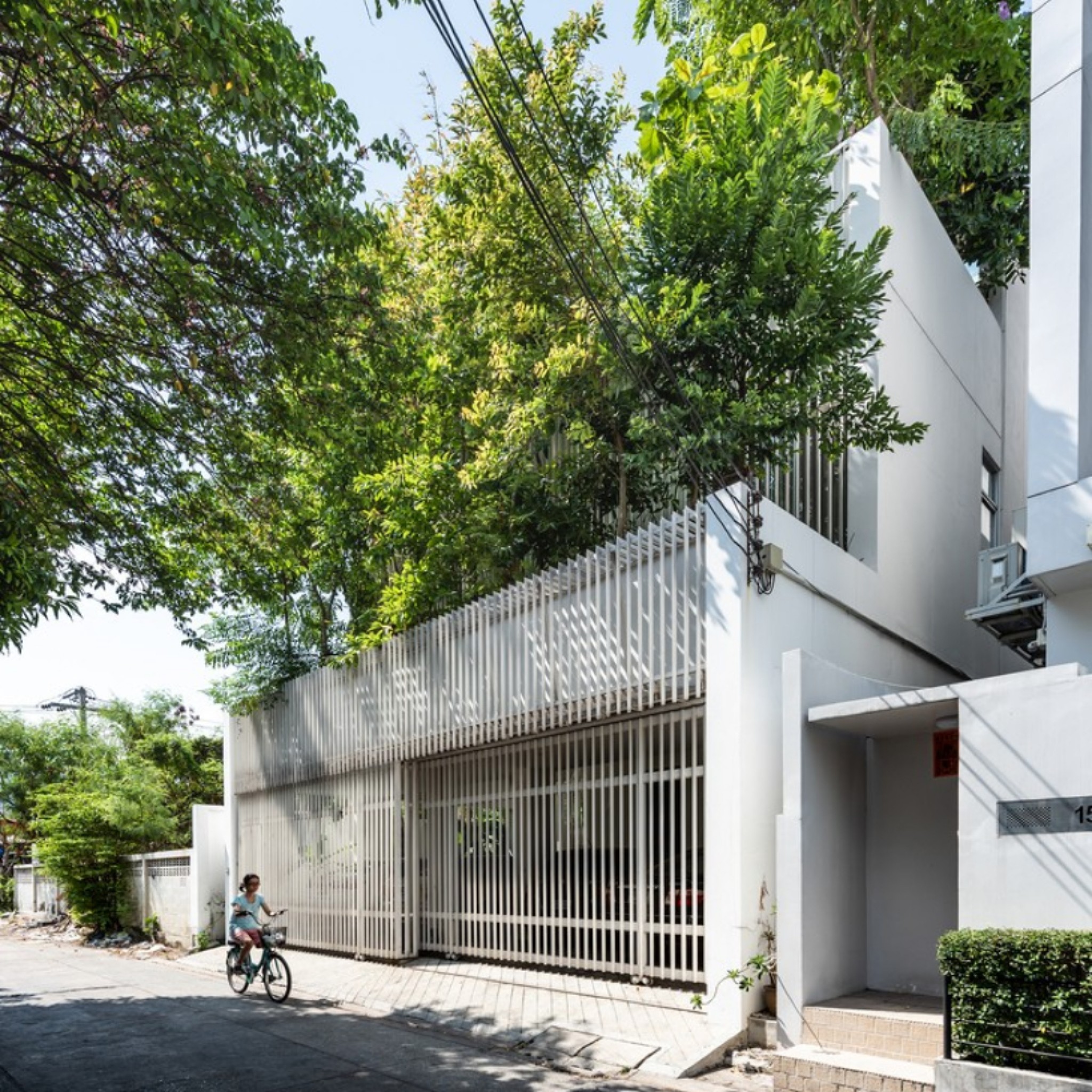 Forest House by Shma Company