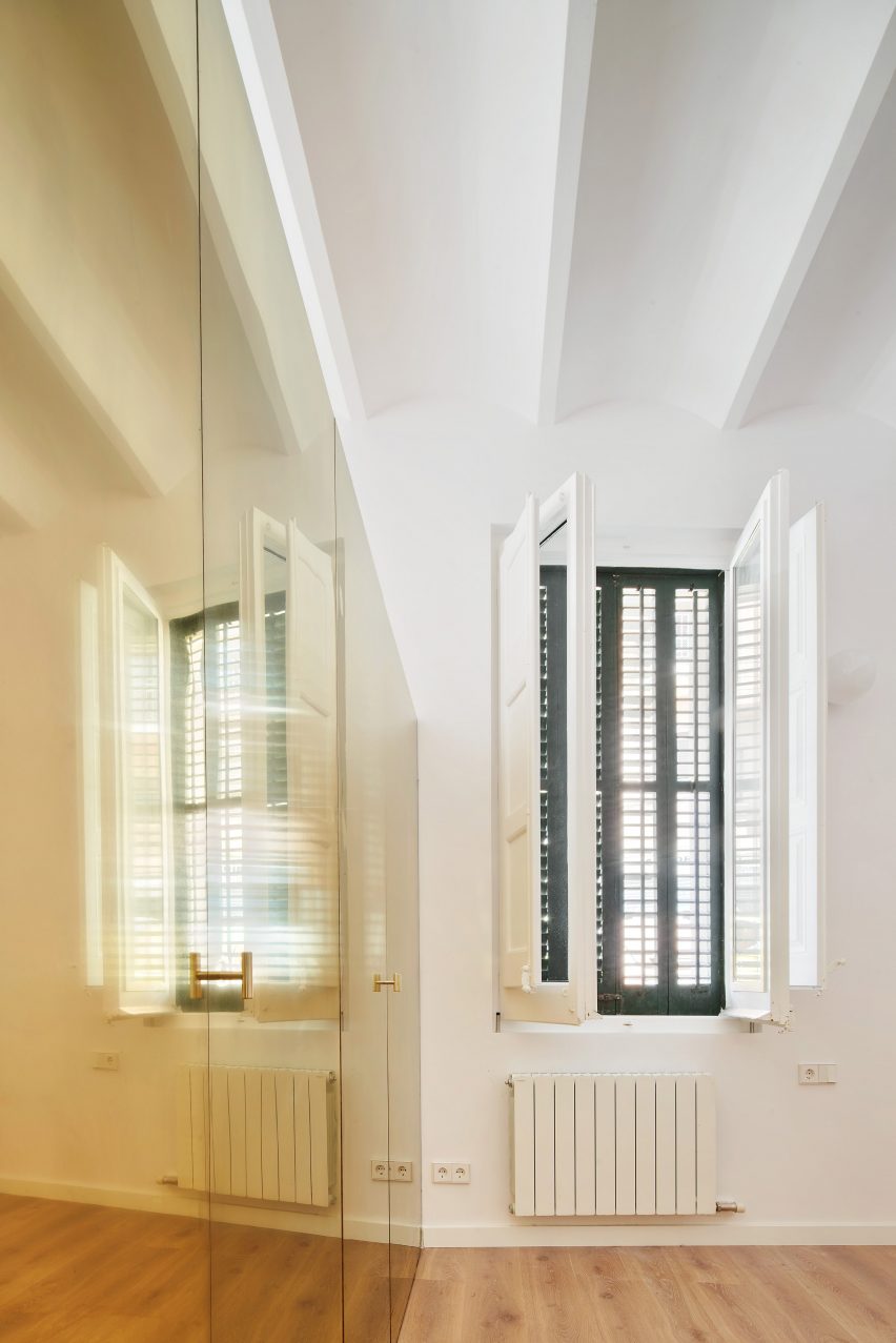 The Magic Box Apartment Raúl Sánchez Architects