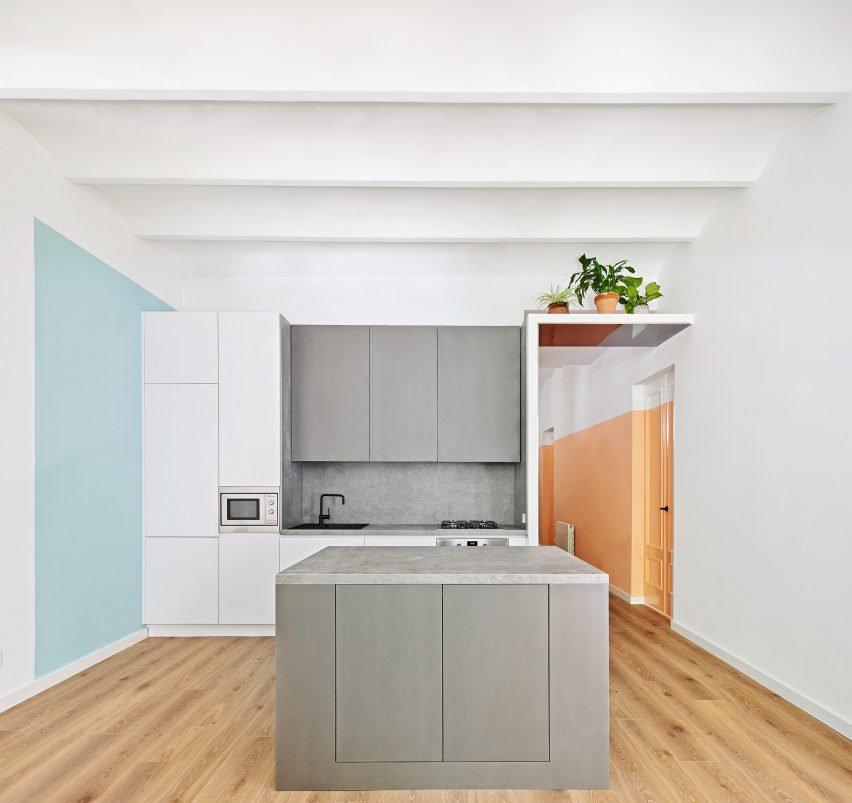 The Magic Box Apartment Raúl Sánchez Architects