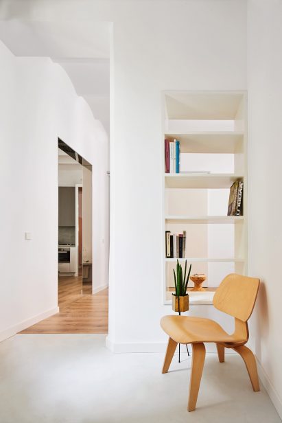 The Magic Box Apartment Raúl Sánchez Architects