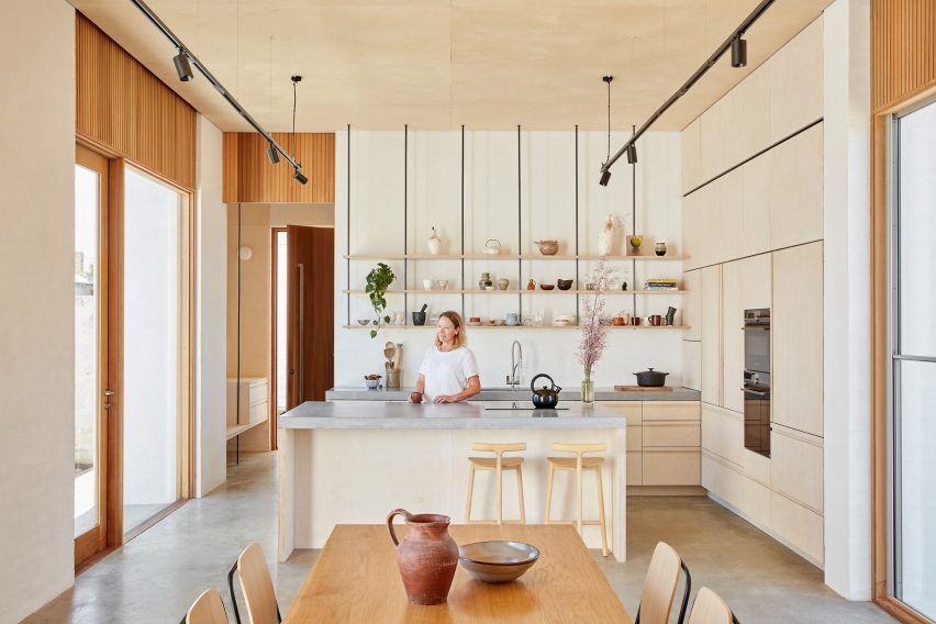 Marine house extension designed by David Barr Architects