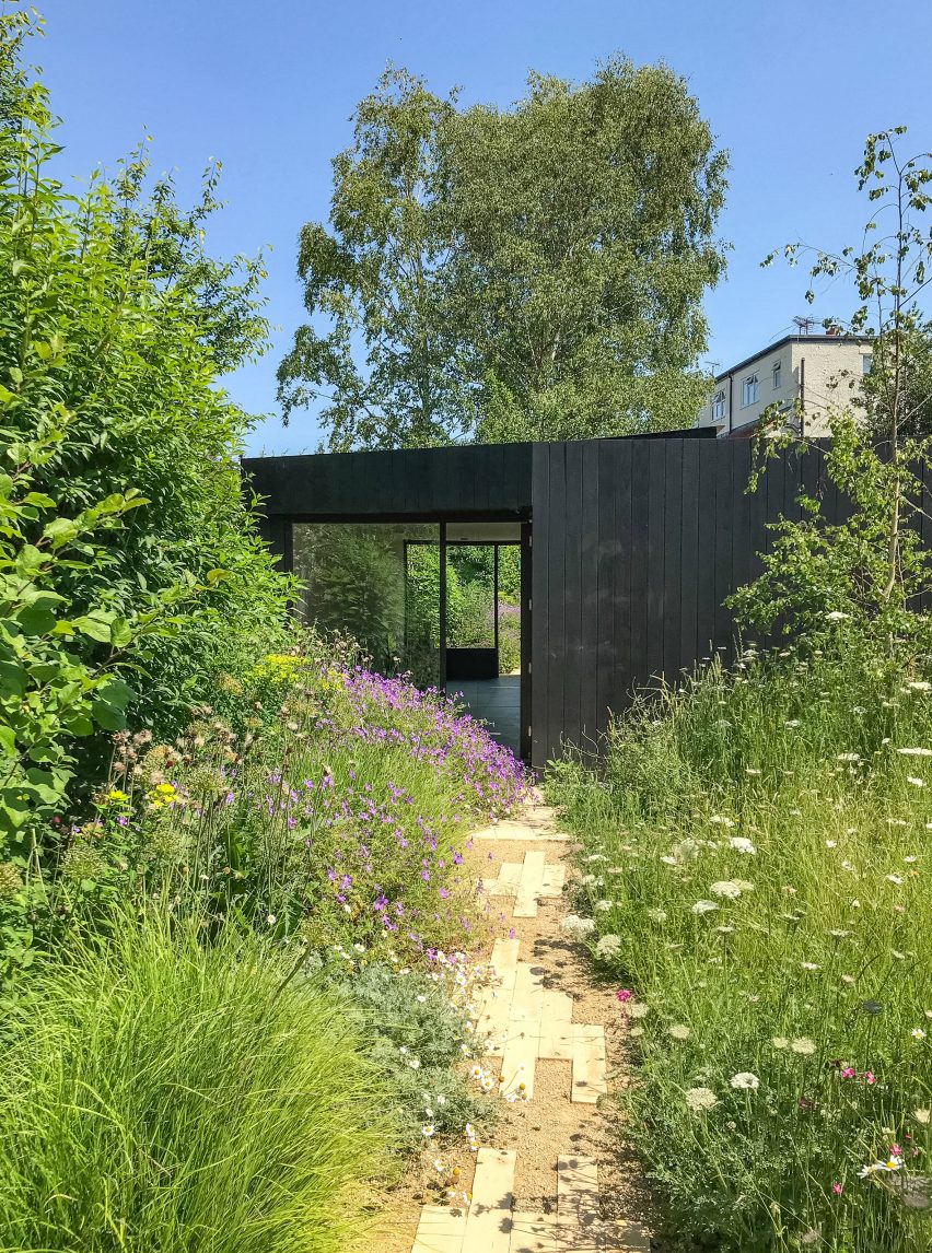House and sauna in Cambridge by Neil Dusheiko Architects