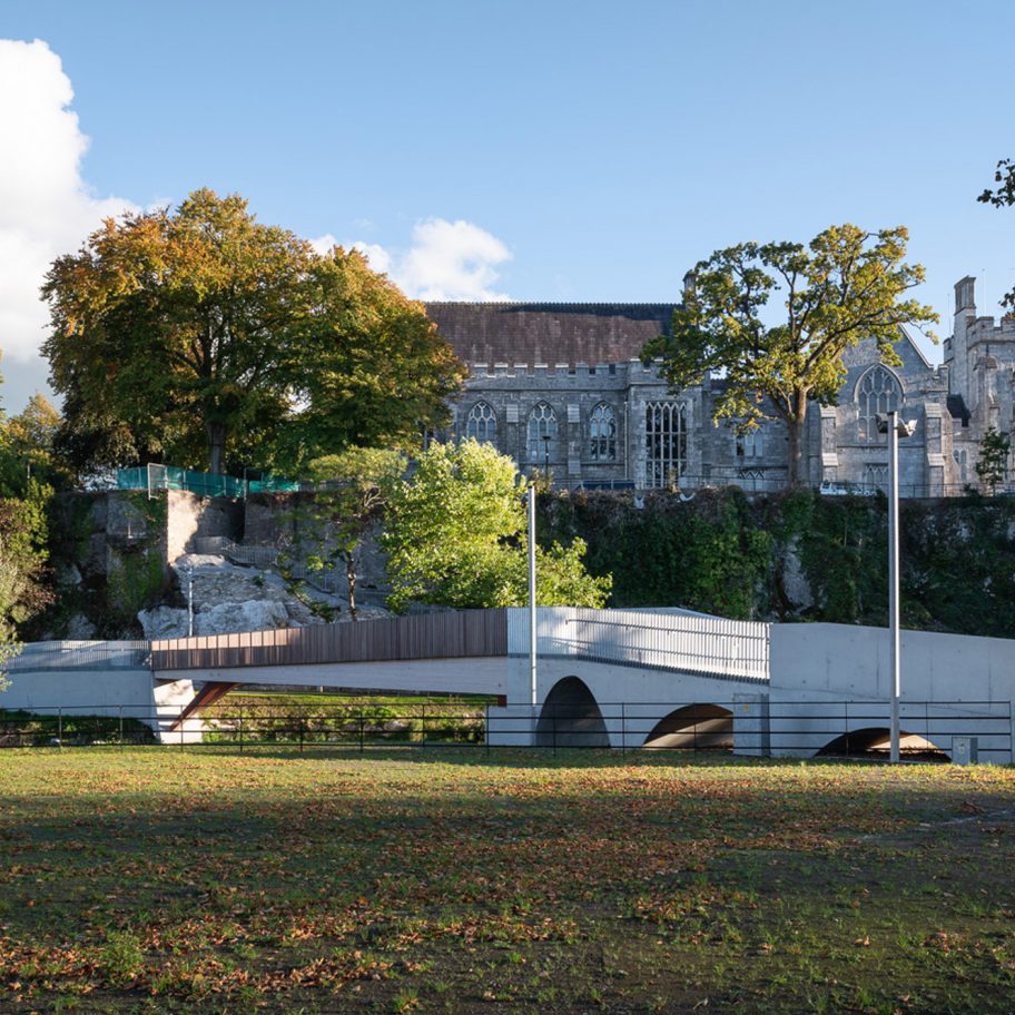 Cavanagh Bridge at University College Cork by O'Donnell + Tuomey
