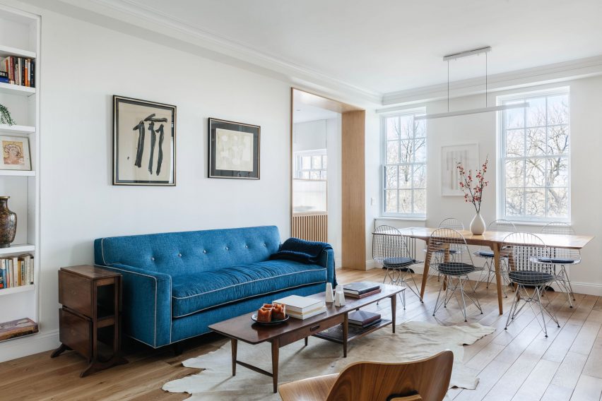 Riverside apartment by Format Architecture Office