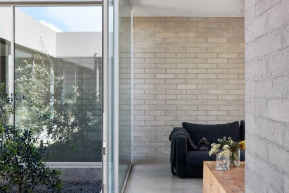 Ruxton Rise Residence in Melbourne designed by Studio Four