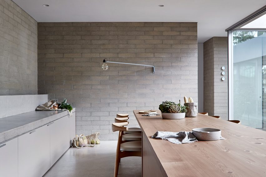 Ruxton Rise Residence in Melbourne designed by Studio Four