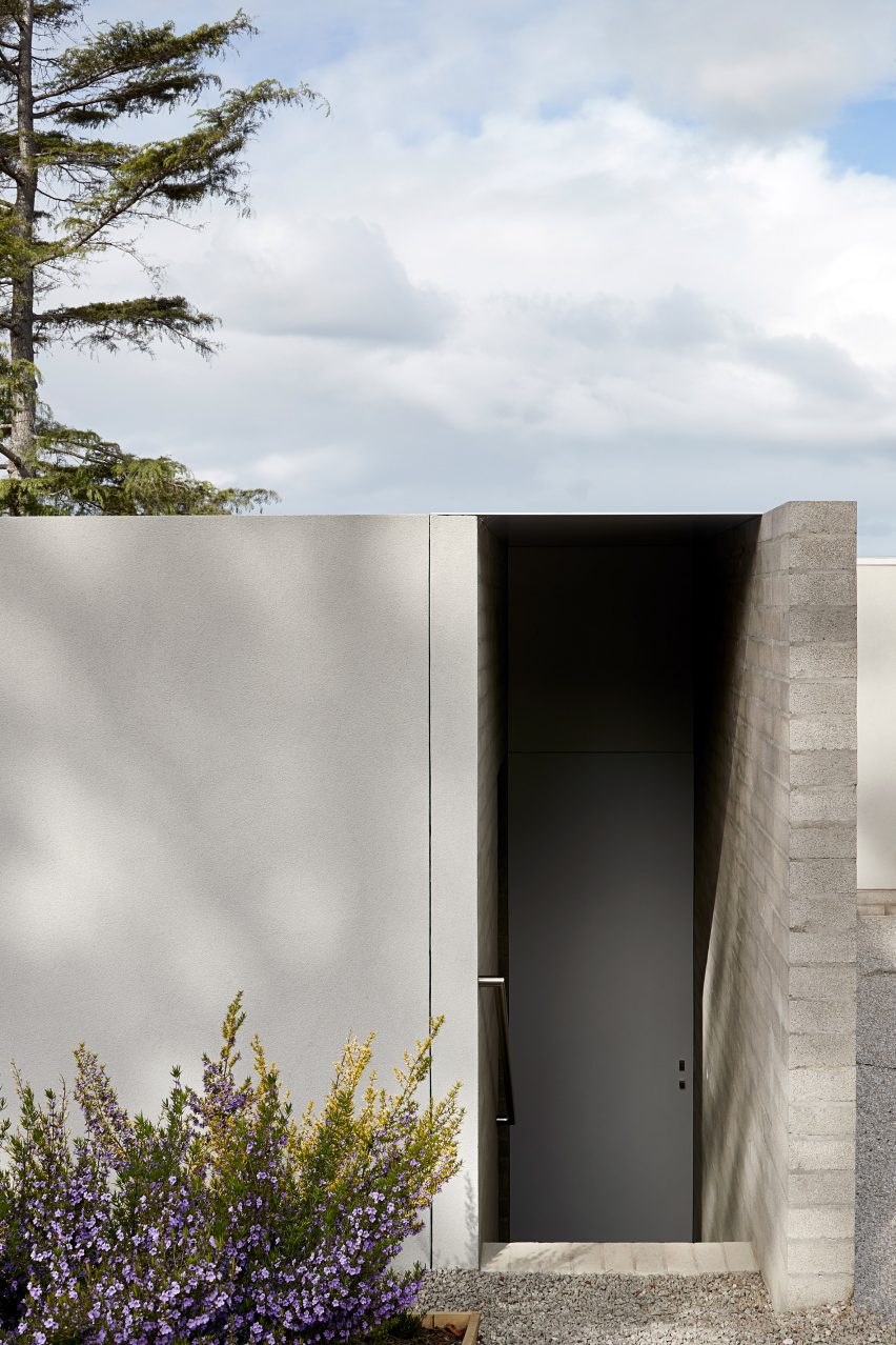 Ruxton Rise Residence in Melbourne designed by Studio Four