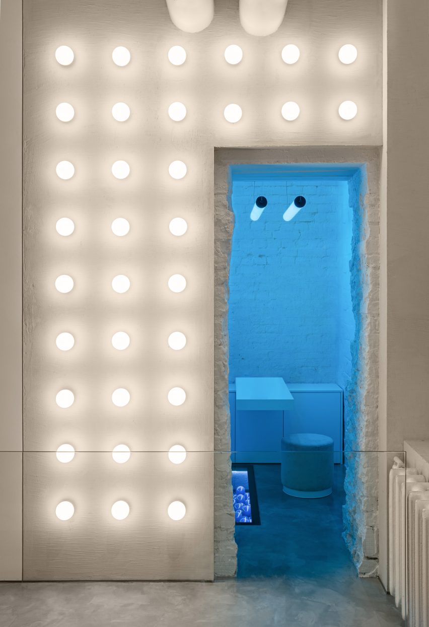 Say No Mo salon in Kyiv designed by Balbek Bureau